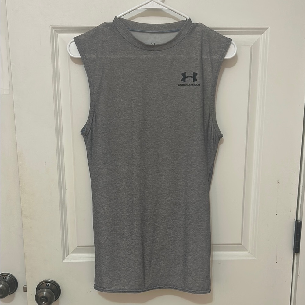Under Armour Gray compression Sleeveless Shirt size large athletic tank top